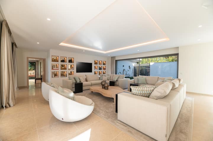 Les Parcs De Saint-tropez, Magnifique Villa Neuve - Saint-Tropez