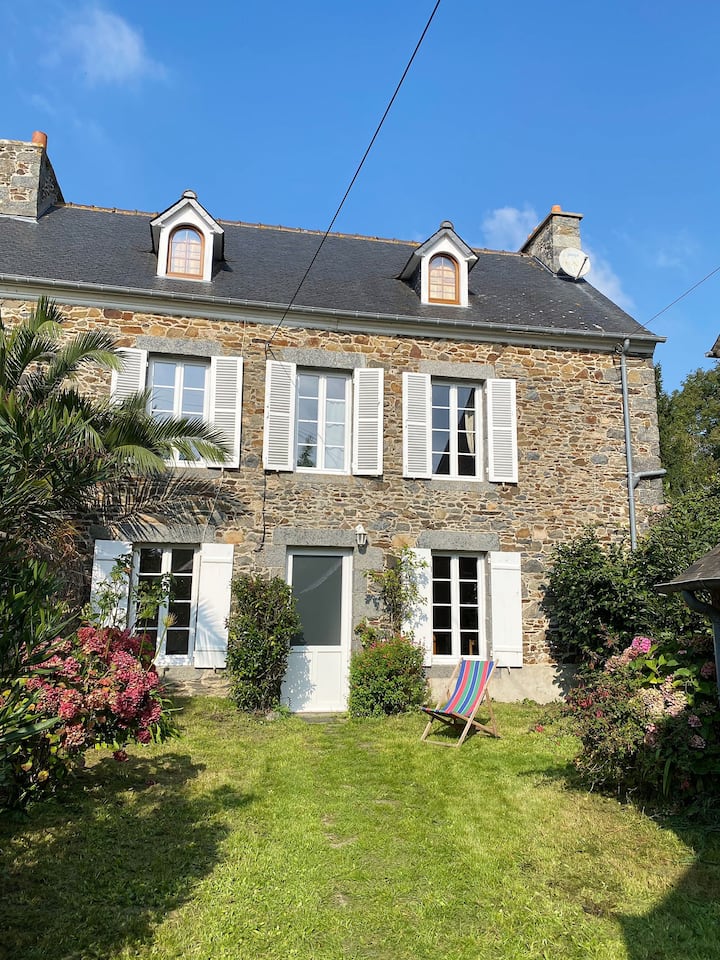 Charmante Maison Bretonne De Bord De Mer - Plouha