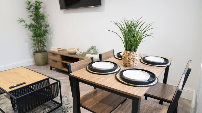 Luxury Stay by City Centre, Etihad and CO-OP Live gallery image 5