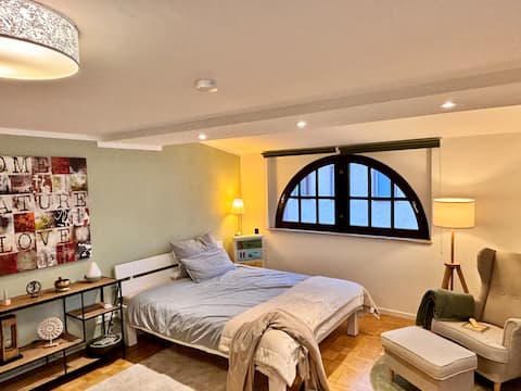 Unique apartment near Frankfurt