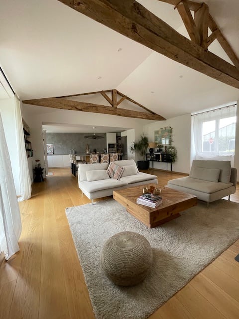 House 10 minutes from the sea