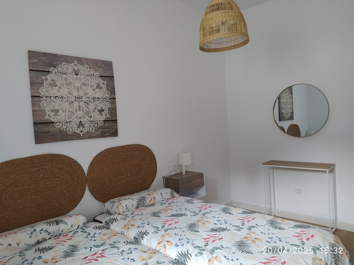 2 מיטות 90 ס"מ