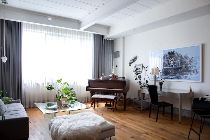 Design Lovers Loft In Kensington Market Lofts For Rent In Toronto Ontario Canada