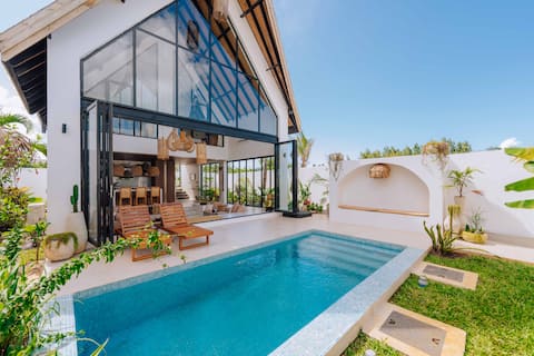 Luxury chalet in Paje with private pool Bohemian