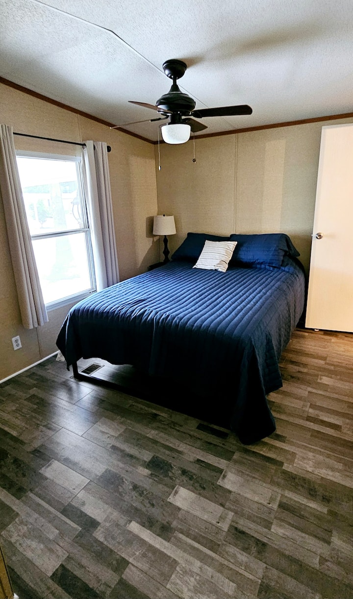 غرفة النوم 1