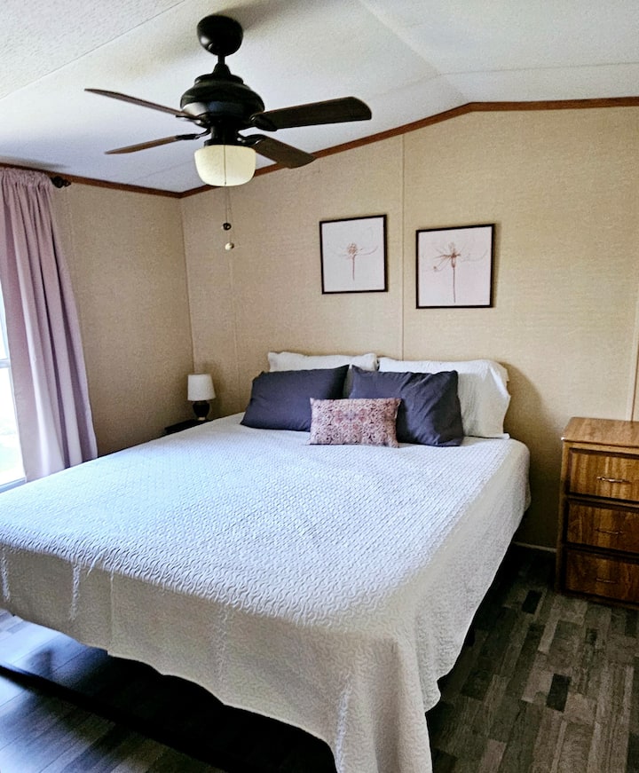 غرفة النوم 2