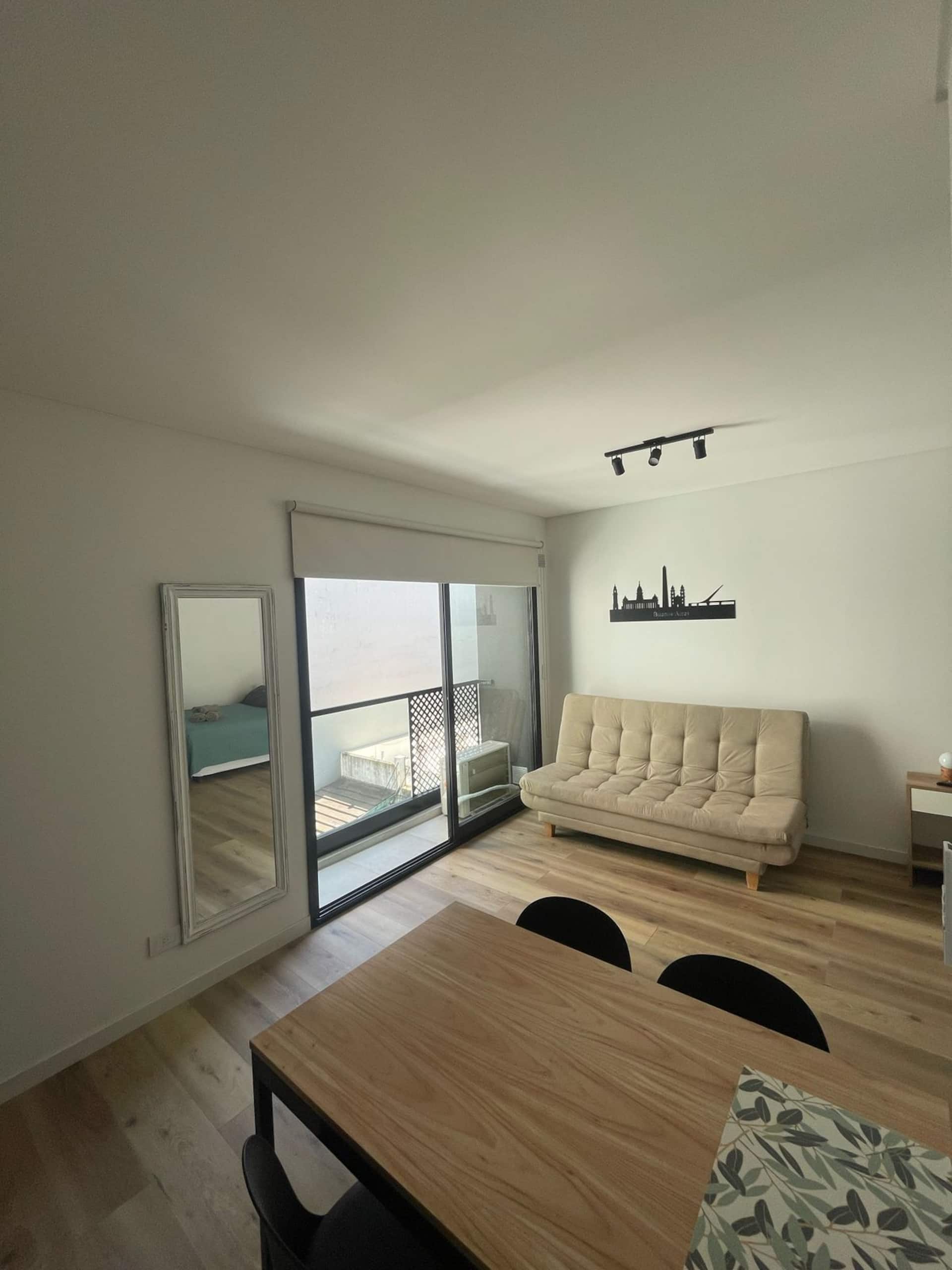 Apartamento mobiliado de 1 dormitório em Villa Crespo