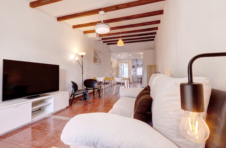 Cosy Holiday Villa Near The Sea - La Cala de Mijas