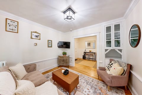 Cozy One Bedroom Apartment