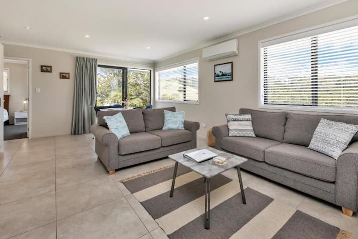 Rest And Relax On The Coast - Tutukaka