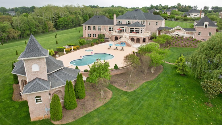Luxury 7br Estate Perfect For Filming Retreats - Germantown, MD