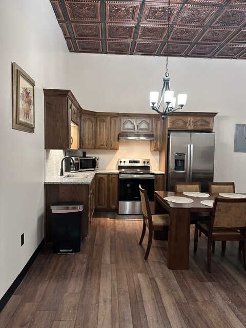 Elegant Apartment Suite
