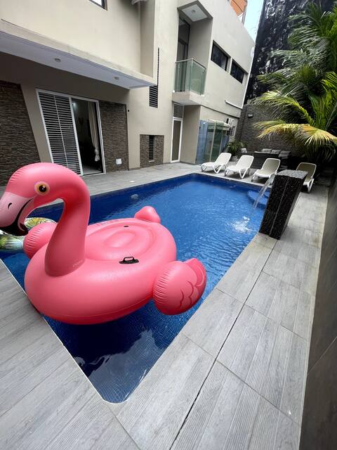 Beautiful villa, pool, jacuzzi.