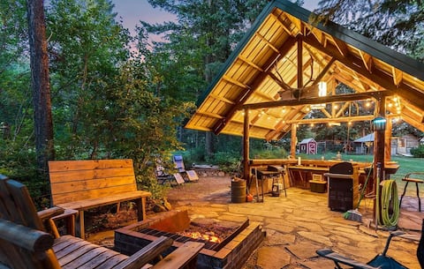 Silverwood basecamp with games and outdoor bar