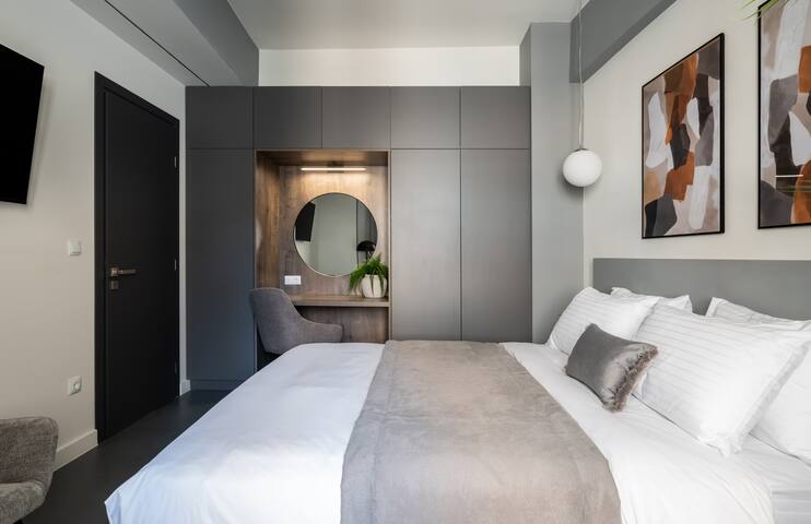 Atelier 64, Monastiraki Suite A2 gallery image 2