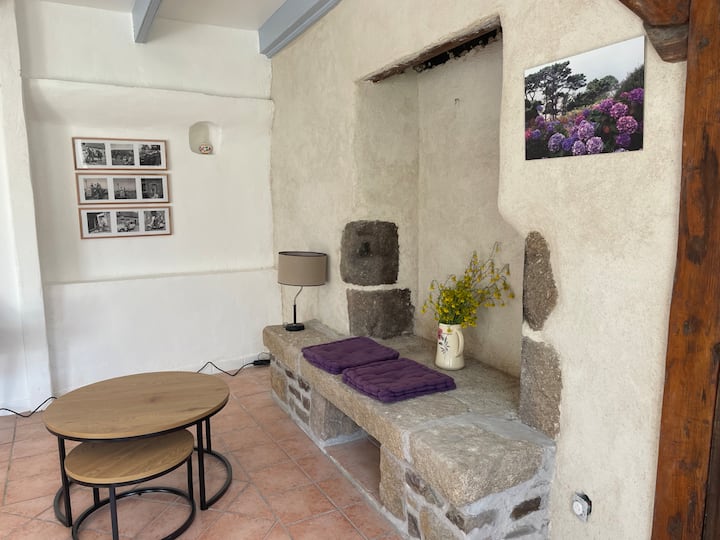 Maison De Caractère Bretonne, Entièrement Rénovée - Paimpol
