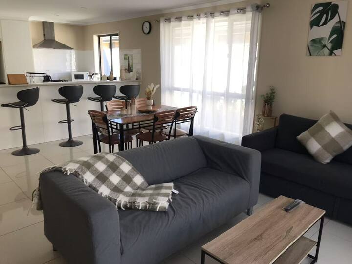 Retreat Home-5bd 2 Bath Nbn Wifi - McLaren Vale