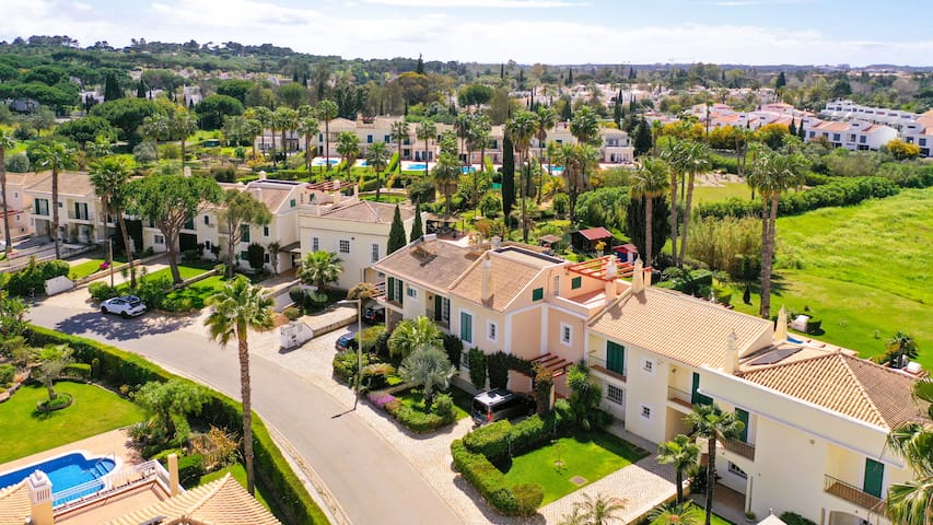 Ampla Gold managed Airbnb listing 1