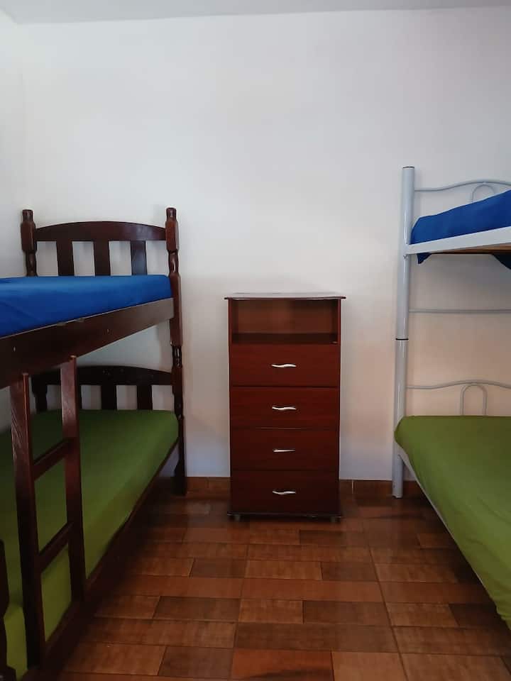 საძინებელი 2