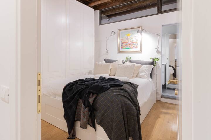 Trilussa Spacious Apartment gallery image 2