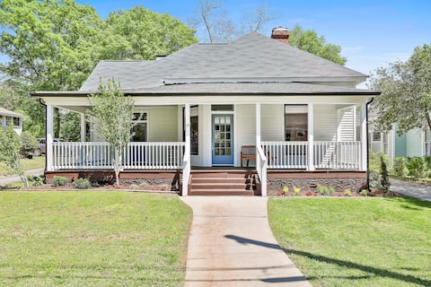 The 1900 House in Historic Newnan