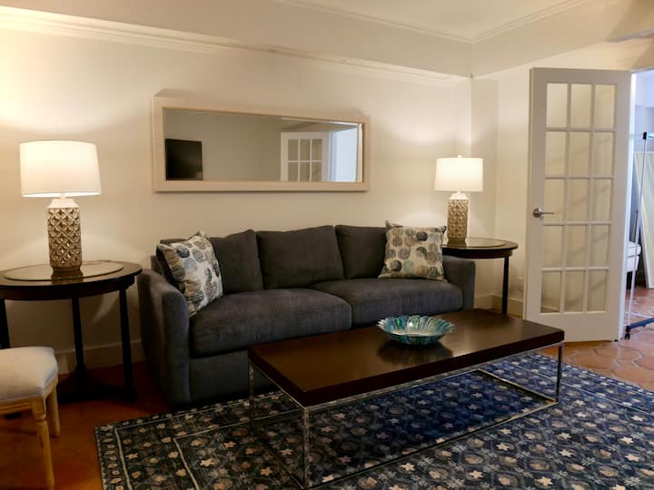 Perfect Palm Beach Location #2, Condo(unit 1107) - Palm Beach, FL
