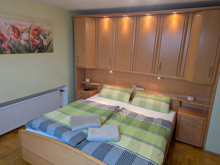 Hapësirë e bollshme për të fjetur dhe më shumë për të ruajtur.