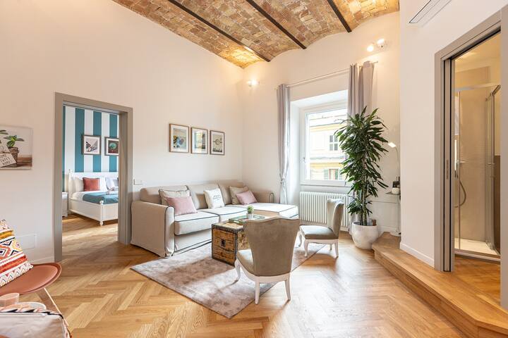 Trastevere Luxury 3 bdr TopFloor gallery image 4