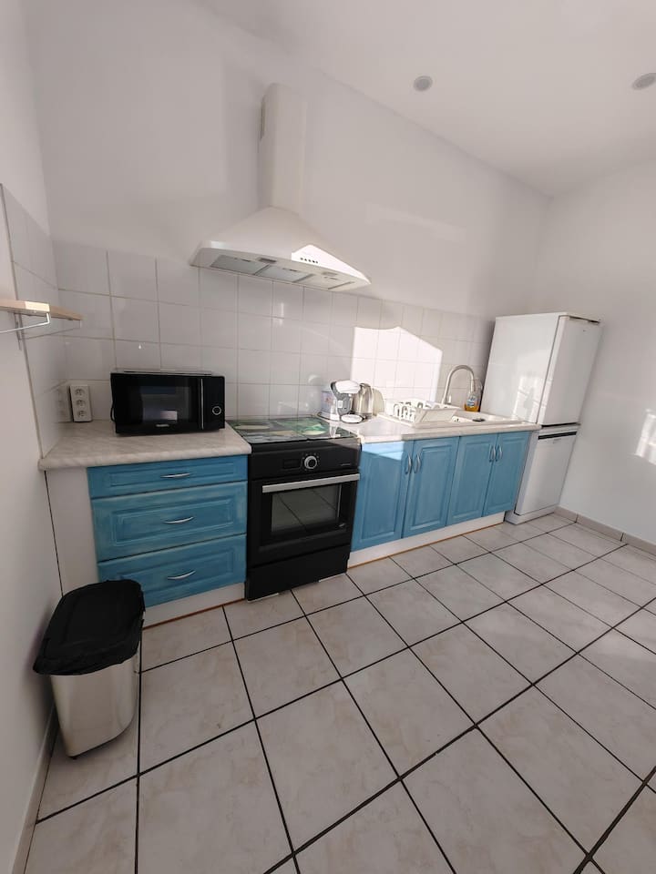 Dv2 - Appart 3ch - 6 Pers - Clim - Ménage - Draps - Marseillan