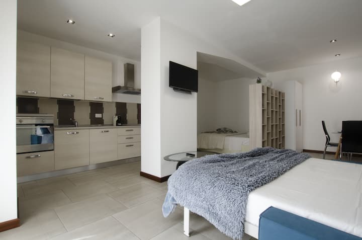 Smeralda Flats, Monolocale 4 Ospiti & Parking - Olbia