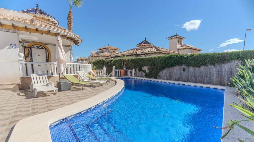 Costa Property Rentals managed Airbnb listing 3