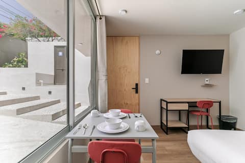 5 integrated group suites