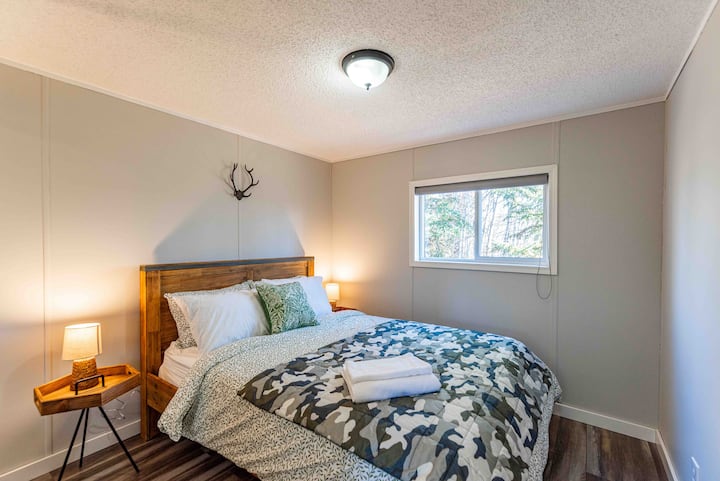 Dhoma e vizitorëve #1