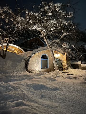 Vardush managed Airbnb listing 3