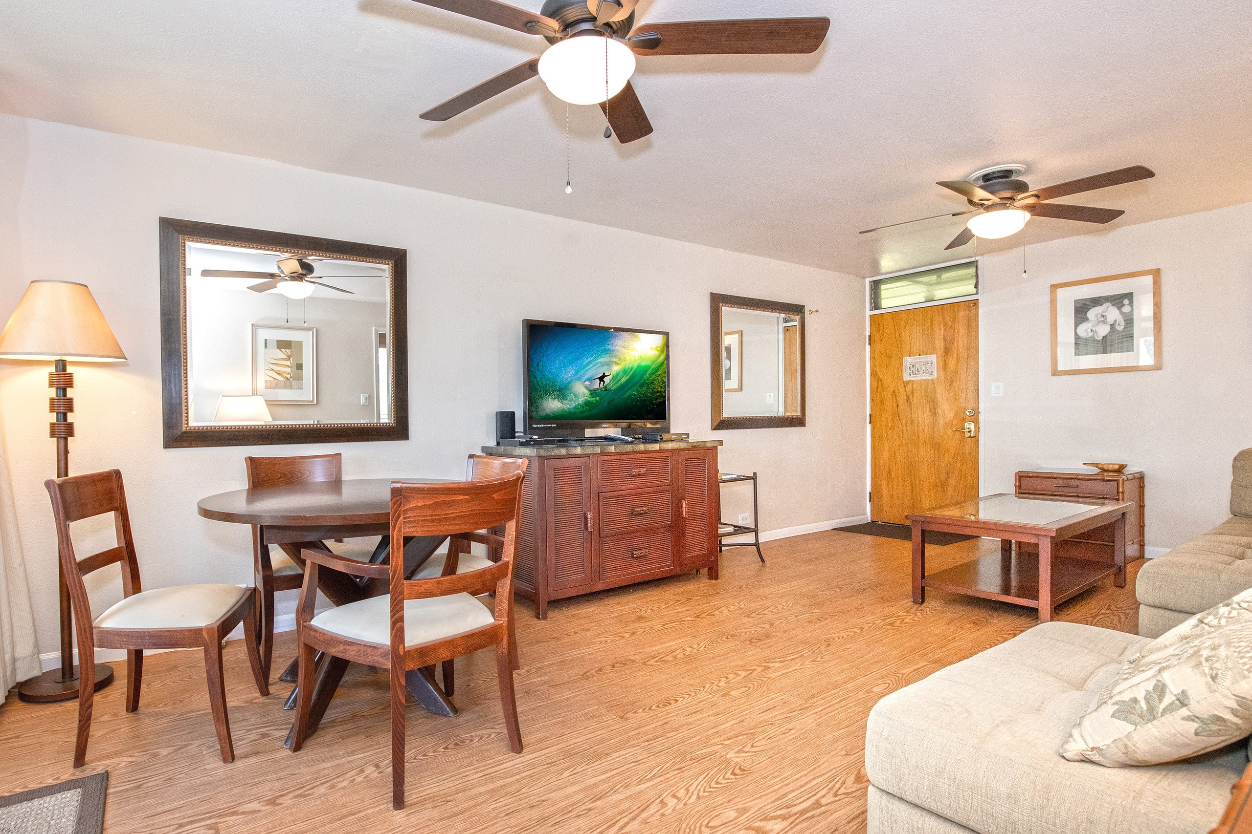 2 Bedroom Condo 2 Blocks To Charley Young Beach - Image 7