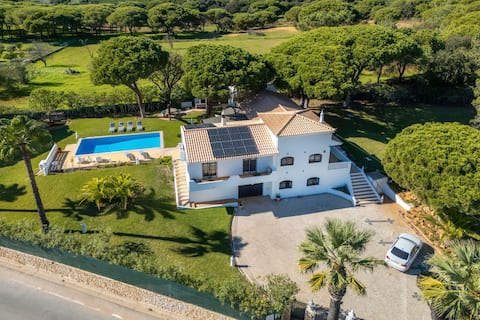 4 Rooms, Pool, BBQ Snooker, Prestige For Home