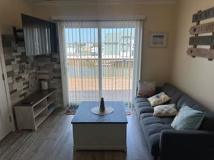 Water Front Relaxing Retreat - Long Beach Island