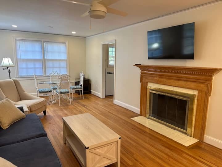 Pool House | In Town Columbia - Columbia, SC