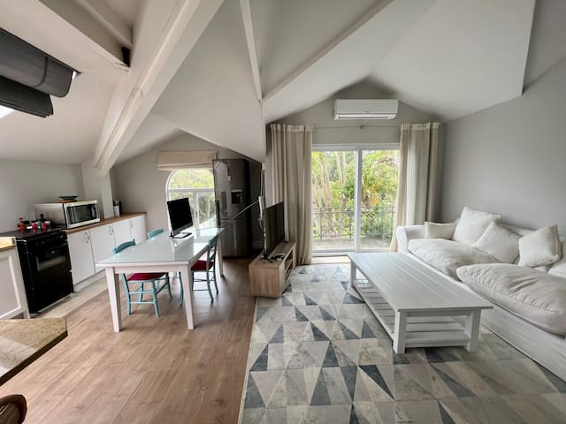 Constantiaberg Eco Villa – Flat