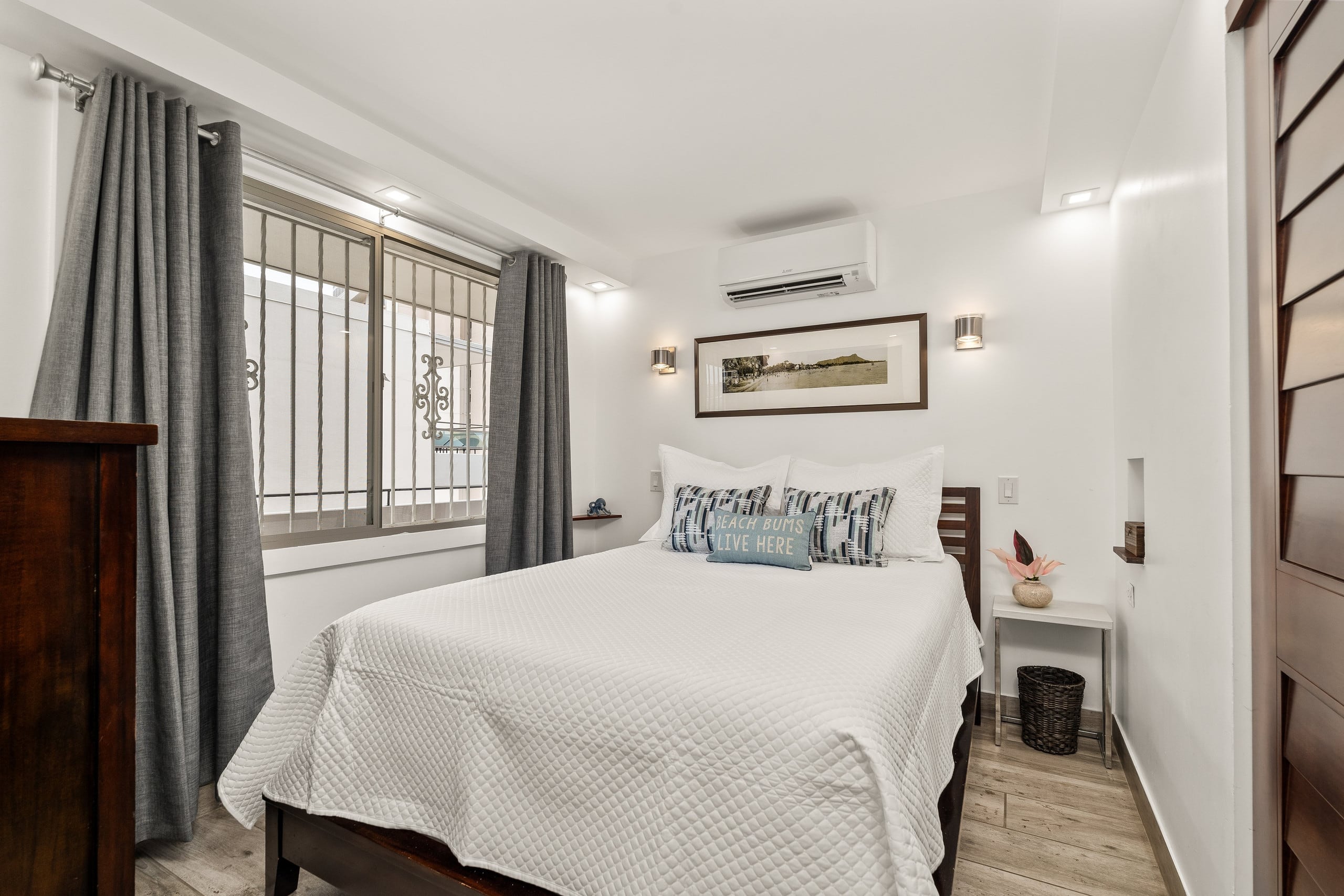 Condo in Honolulu · ★5.0 · 1 bedroom · 2 beds · 1 private bath - Image 12