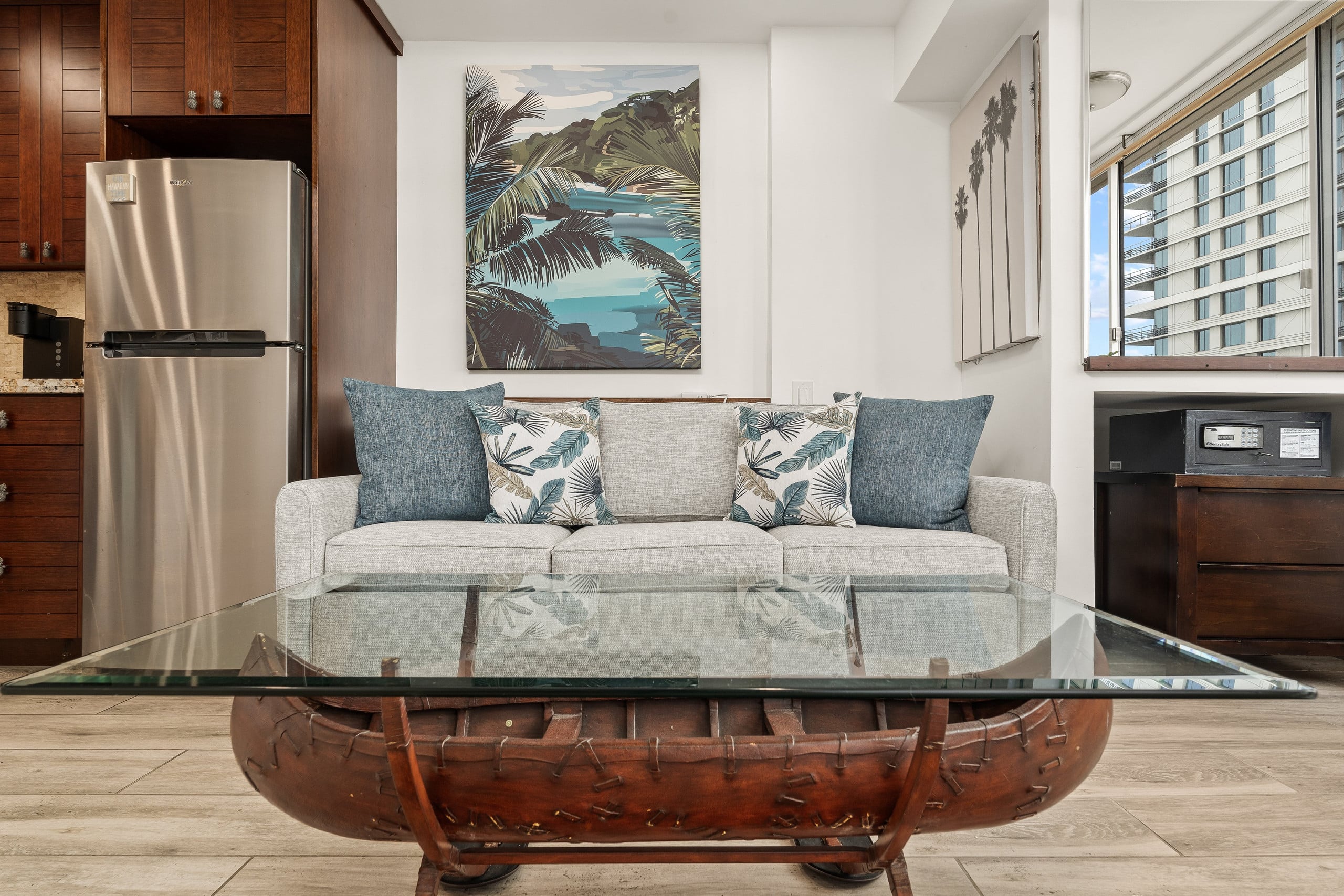 Condo in Honolulu · ★5.0 · 1 bedroom · 2 beds · 1 private bath - Image 4