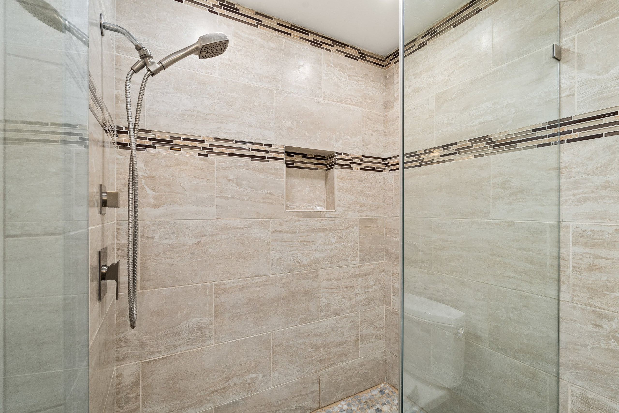 Condo in Honolulu · ★5.0 · 1 bedroom · 2 beds · 1 private bath - Image 15