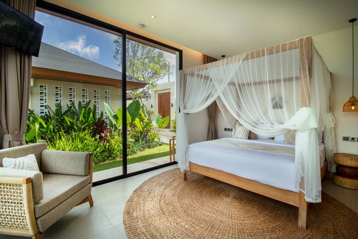 Villa Tereva : 4BR W/ Mount Agung Views in Ubud