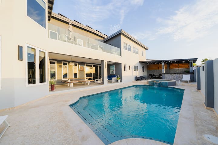 Luxury 6br Villa  Pool/jacuzzi  Palm Beach - Aruba