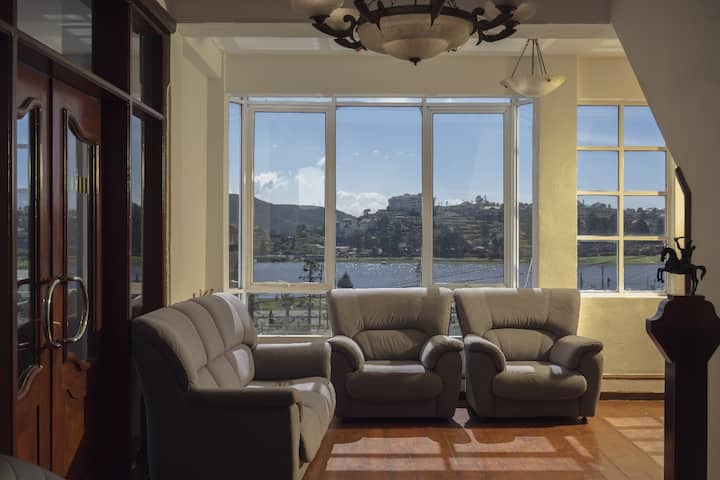 მისაღები სივრცე