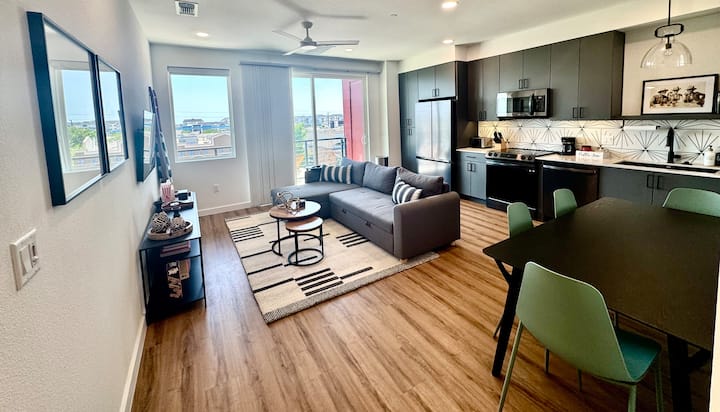 Casa Mercer | Monthly Furnished Discounts! - ニューブラウンフェルズ, TX