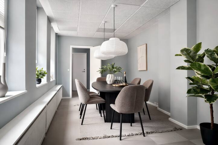 Central 3BR Apartment on Strøget gallery image 2