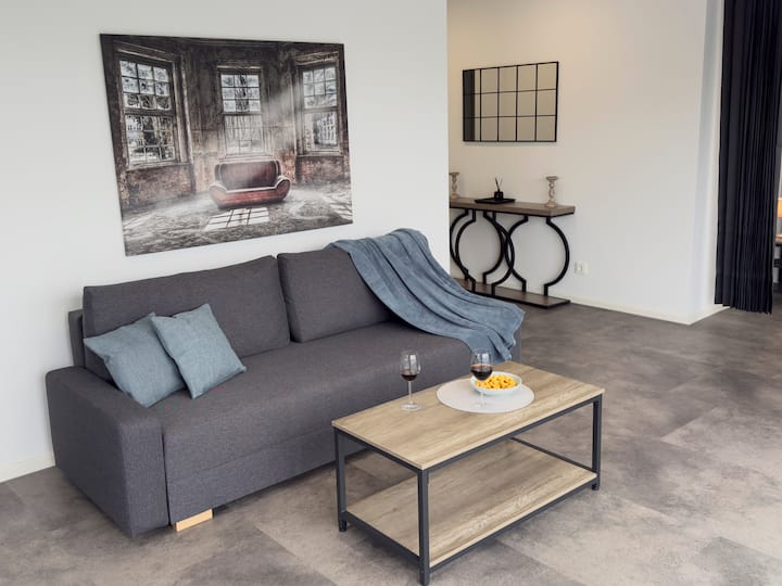 Inafaa kwa ajili ya kupumzika jioni au chaguo la ziada la kulala.