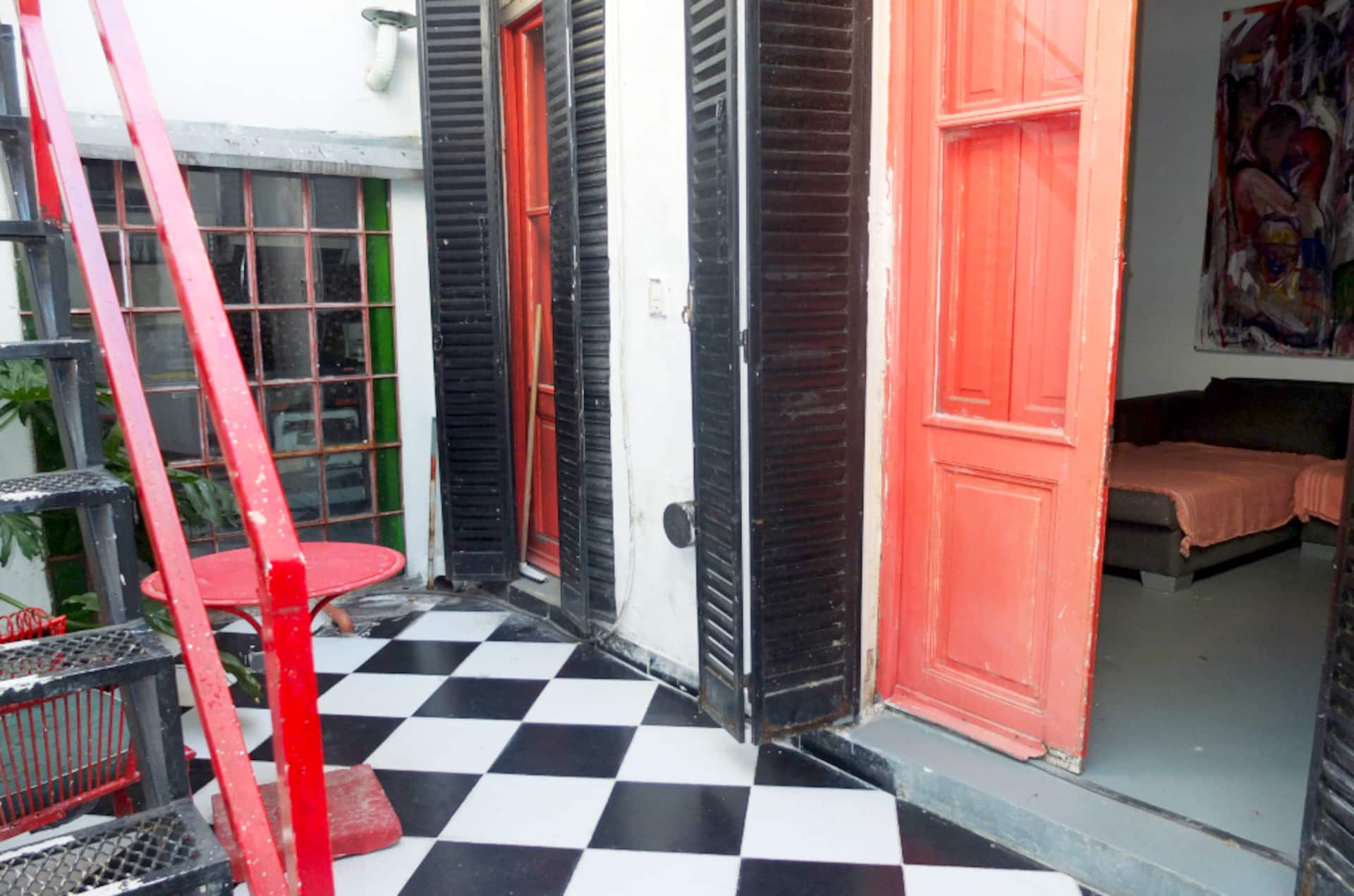 Spacious, comfortable. Terrace!