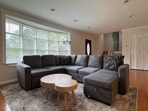 Spacious Annandale Gem - Near DC